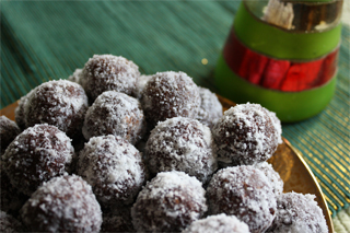Christmas Chocolate Rumballs Healtherized